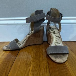Steve Madden Wedges Cork Heel Suede Strap Size 5.5